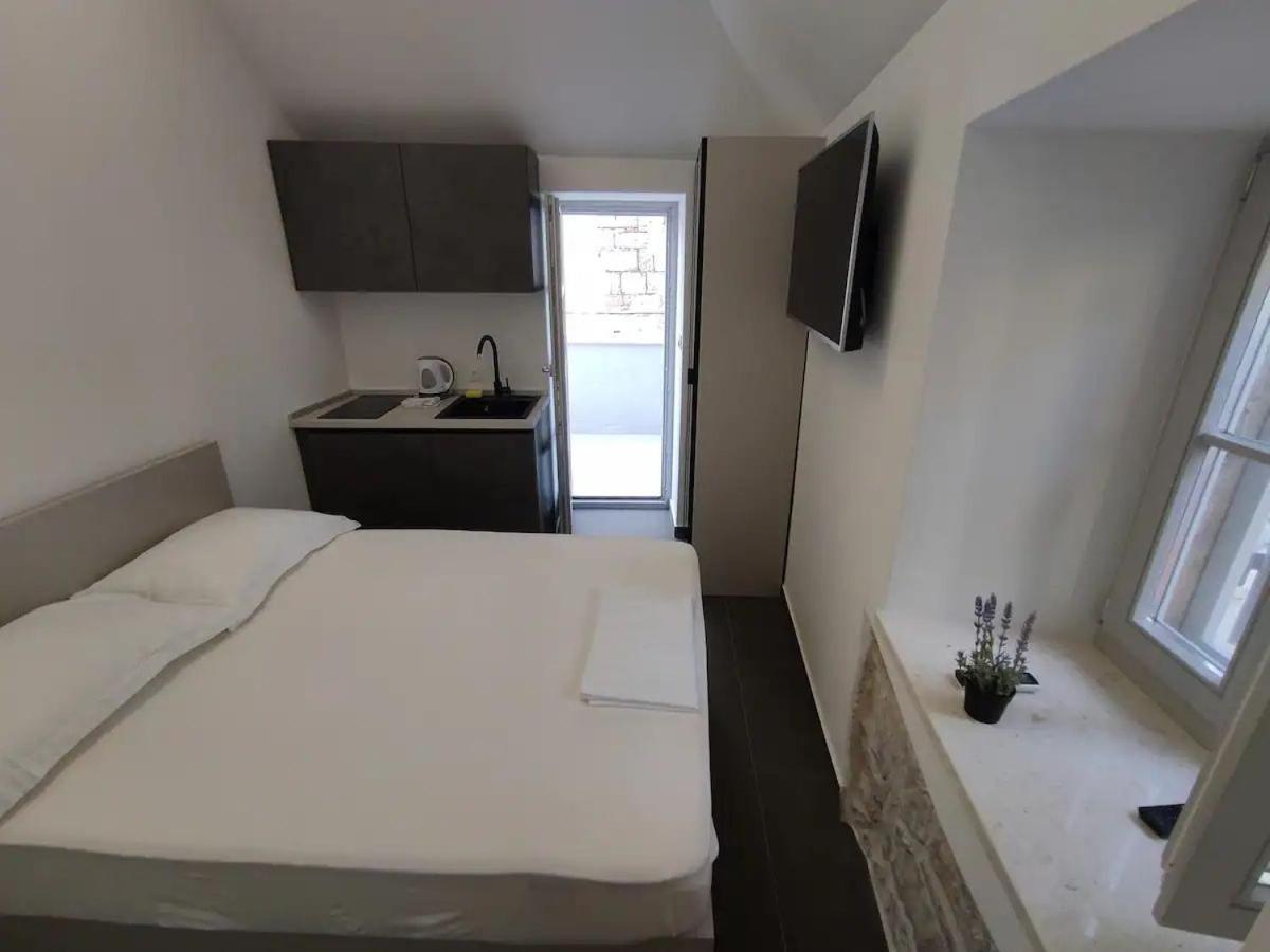 The Center Of Split, Renovated Stone House Apartment Exterior photo